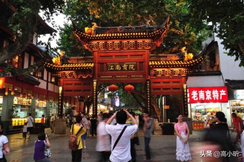 南京小吃街美食街排名榜(南京十大网红打卡地)