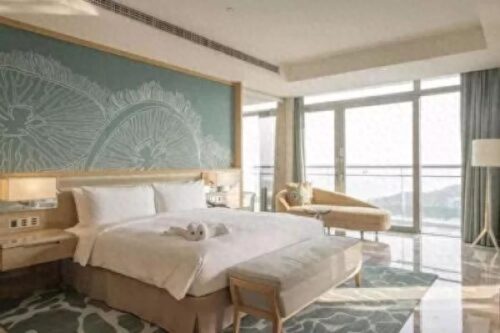 三亚亚龙湾酒店排名前十(三亚性价比最高的酒店排名前十)