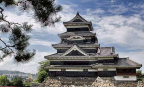 日本十大最受欢迎景点(日本旅游景点排名前十)