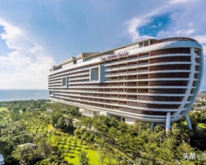 三亚最顶级度假酒店排名(三亚著名酒店图片)
